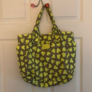 Adorable Marc Jacob’s heart tote